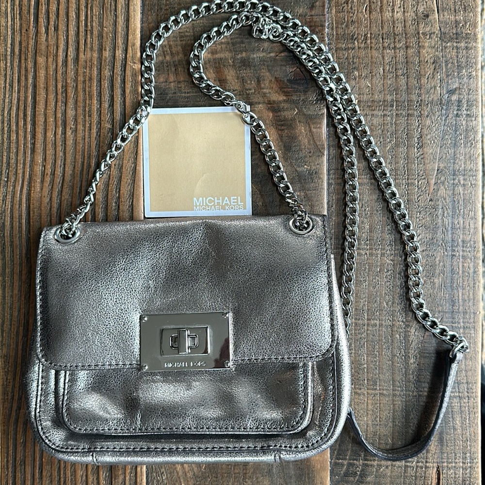 Micheal Kors Metallic leather crossbody Sloan purse